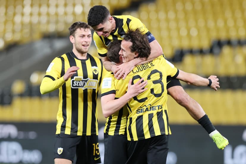 AEK Dominates Levadiakos 4-0 to Maintain Top Spot