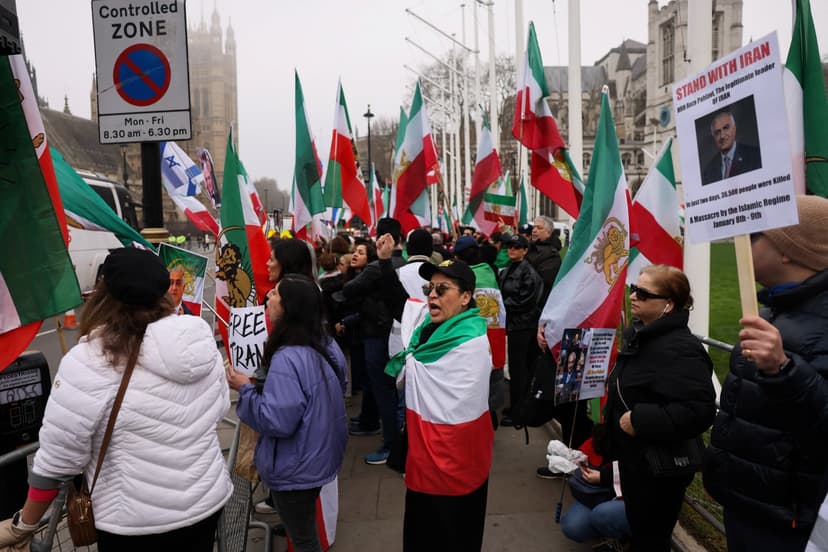 Reza Pahlavi Calls for Iranian Expatriate Protests and Regime Change