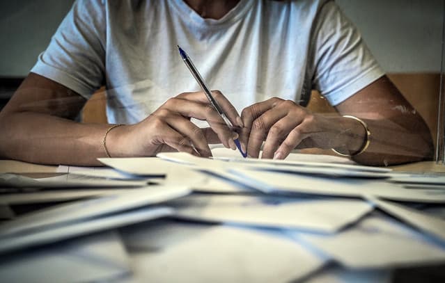 Δημοσκόπηση Opinion Poll: Στις 19,5 μονάδες η διαφορά ΝΔ με ΠΑΣΟΚ – Τα ποσοστά Καρυστιανού, Τσίπρα και Σαμαρά