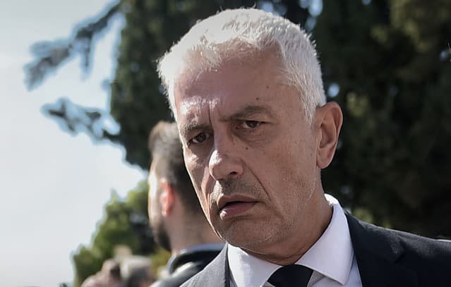 Kalliakmanis: I've had years of psychotherapy since I was a taxi driver – I always slaughtered them with kid gloves