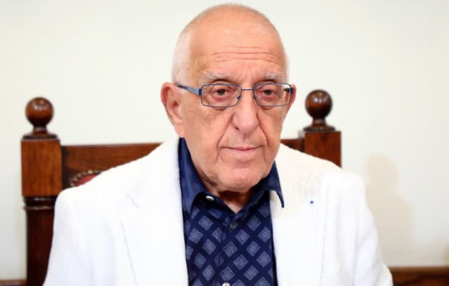 Greek Parliament Welcomes Exhibition on Cyprus Division