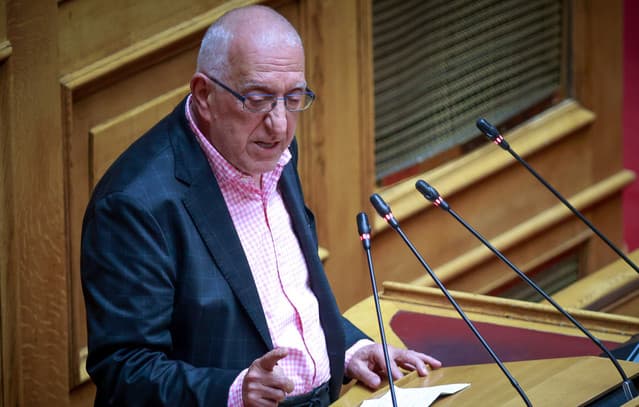 Kaklamanis: "The collection of photographs of the 200 executed from Kaisariani is now a monument of recent history"