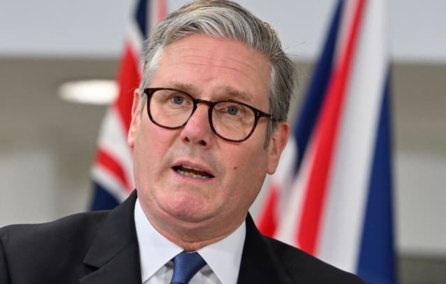 UK Labour Leader Starmer Denies US Use of Cyprus Bases for Iran Strikes