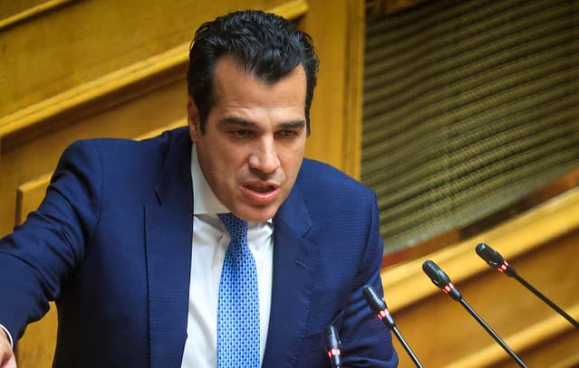Greece to Revoke Over 1,000 Asylum Claims by June 2026