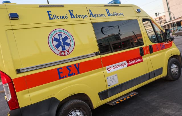 94-Year-Old Woman Killed by Truck in Kalamata