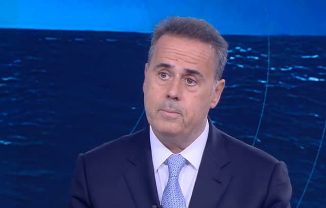 Greek Minister Announces Increased Hydrocarbon Drilling Areas and Energy Market Interventions