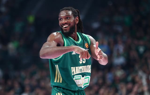 «Θα είχε φύγει και ο Φαρίντ από τον Παναθηναϊκό – Νέα εξέλιξη με Μιλουτίνοφ»