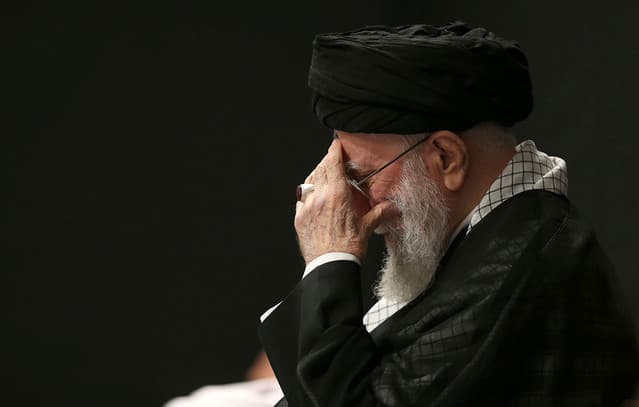 Iran: Two Israeli TV networks report that Trump and Netanyahu saw a photo of Khamenei's body