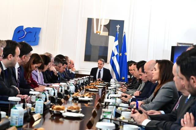 Greek Government Prioritizes Energy, Diaspora Engagement, and Social Media Addiction