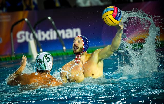 Ολυμπιακός – Παναθηναϊκός 13-12: Κόκκινο το κύπελλο του πόλο για 27η φορά