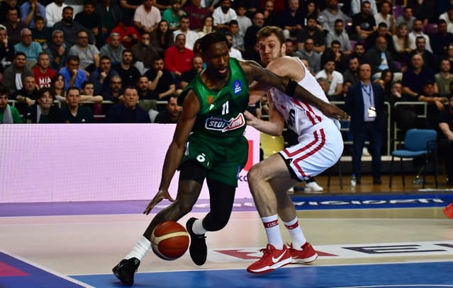 «Tους τιμώρησε όλους ο Χέιζ-Ντέιβις – Το μεγάλο λάθος Μπαρτζώκα στον Ολυμπιακό»