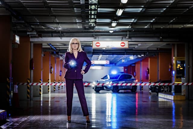 Greek TV Show Investigates Two Thriller Cases