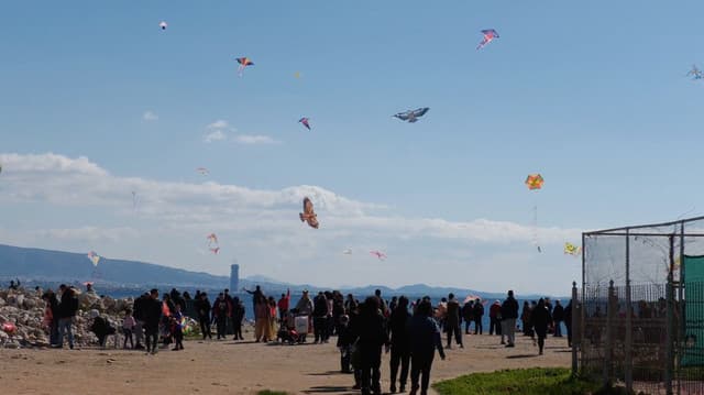 Koulouma Celebrations in Piraeus Draw Large Crowds