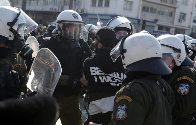 Arrests at Tempi tragedy anniversary protest in Athens