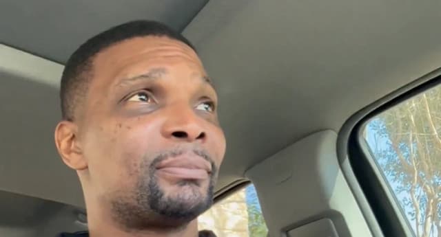 Chris Bosh: "I woke up covered in my own blood"