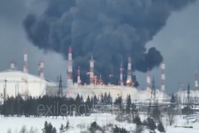 Ukrainian Drones Strike Druzhba Oil Pipeline Pumping Station in Tatarstan