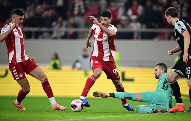 Super League: Μάχη μέχρι τέλους για τον τίτλο – Το πρόγραμμα ΑΕΚ, Ολυμπιακού και ΠΑΟΚ