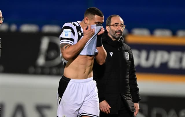 ΠΑΟΚ: Αμφίβολος ο Γιακουμάκης για Ολυμπιακό