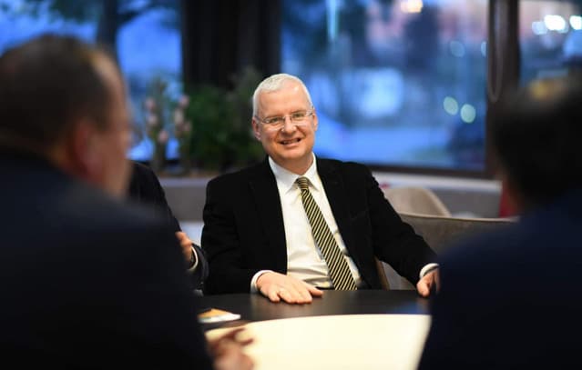 Greek MP Requests Driving Exams in Turkish, Ministry Responds