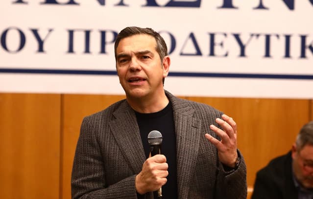Tsipras Discusses New Party Formation in Thessaloniki