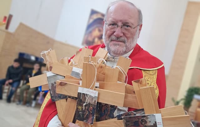 Mexican Priest Warns AI Could Lead to Satanism, Organizes Exorcism Program for Religious Leaders