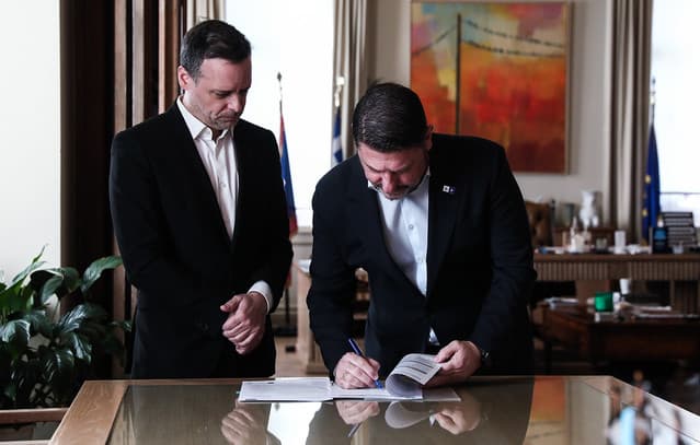 Nikos Hardalias and Haris Doukas Meet to Launch 'Emblematic Projects' in Athens