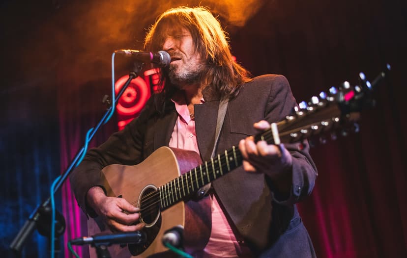 Evan Dando's Wife Explains His 'Meltdown' and Canceled NPR Tiny Desk Show