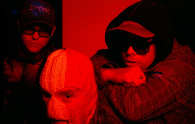 Kneecap capture “revolutionary times” on electric new single ‘Smugglers & Scholars’