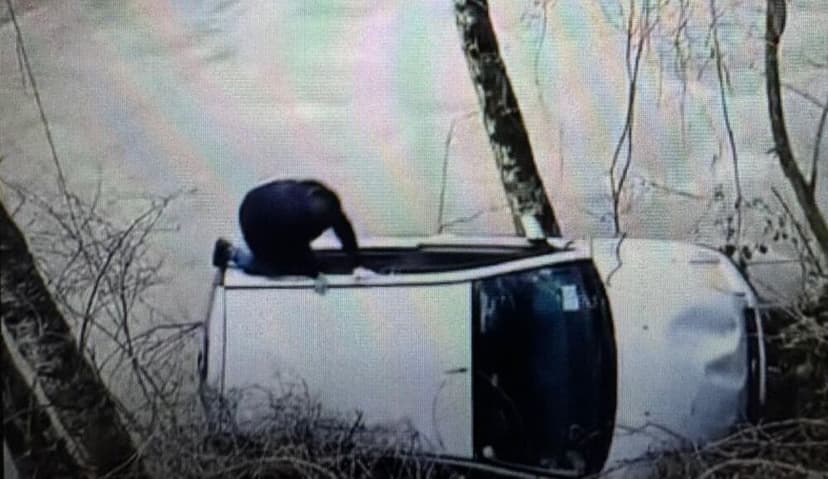 Man Rescued After Car Plunges into Ljuboviđa River in Bijelo Polje