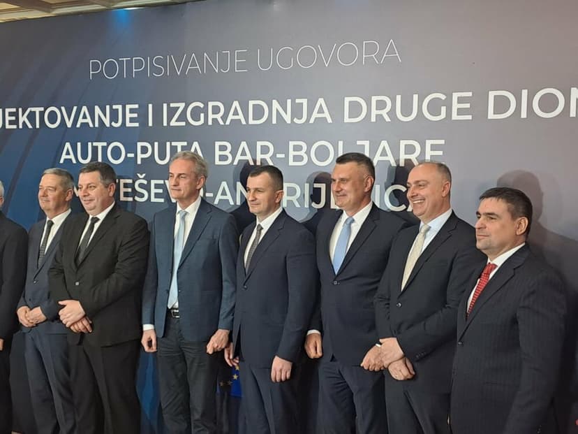 Contract Signed with Chinese Companies for 23km Road Project