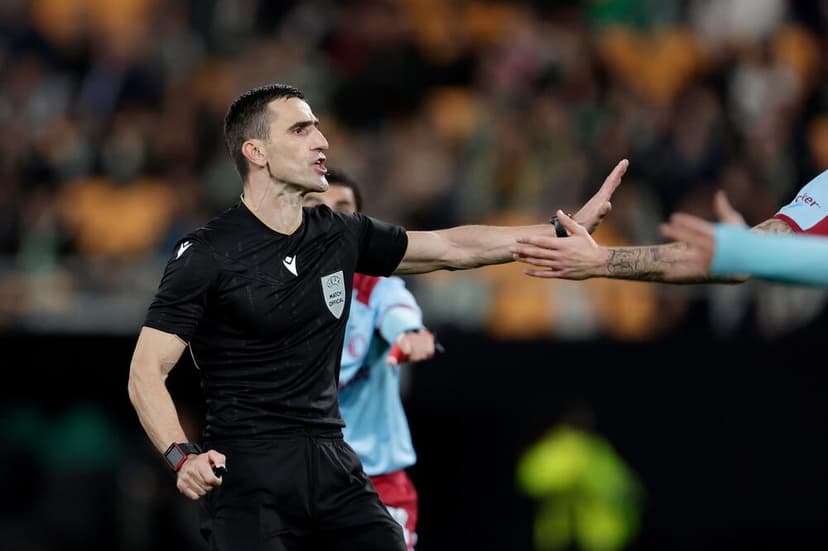 Derbi saudijske Pro lige - Nikola Dabanović na centru