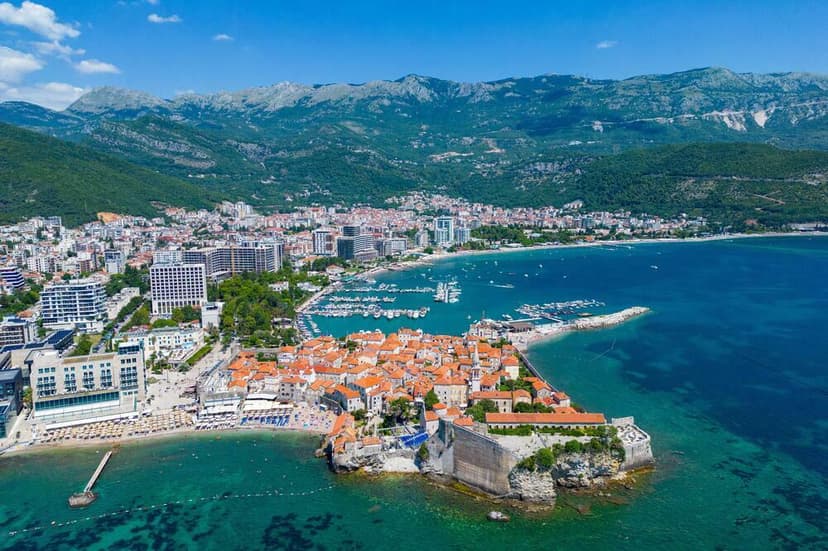 Montenegrin Government Criticized for Stifling Urban Planning Documents