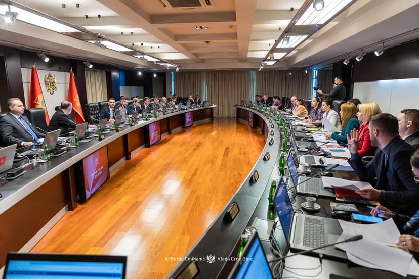 Montenegro's Government Adopts Draft Law on Amendments to Family Law