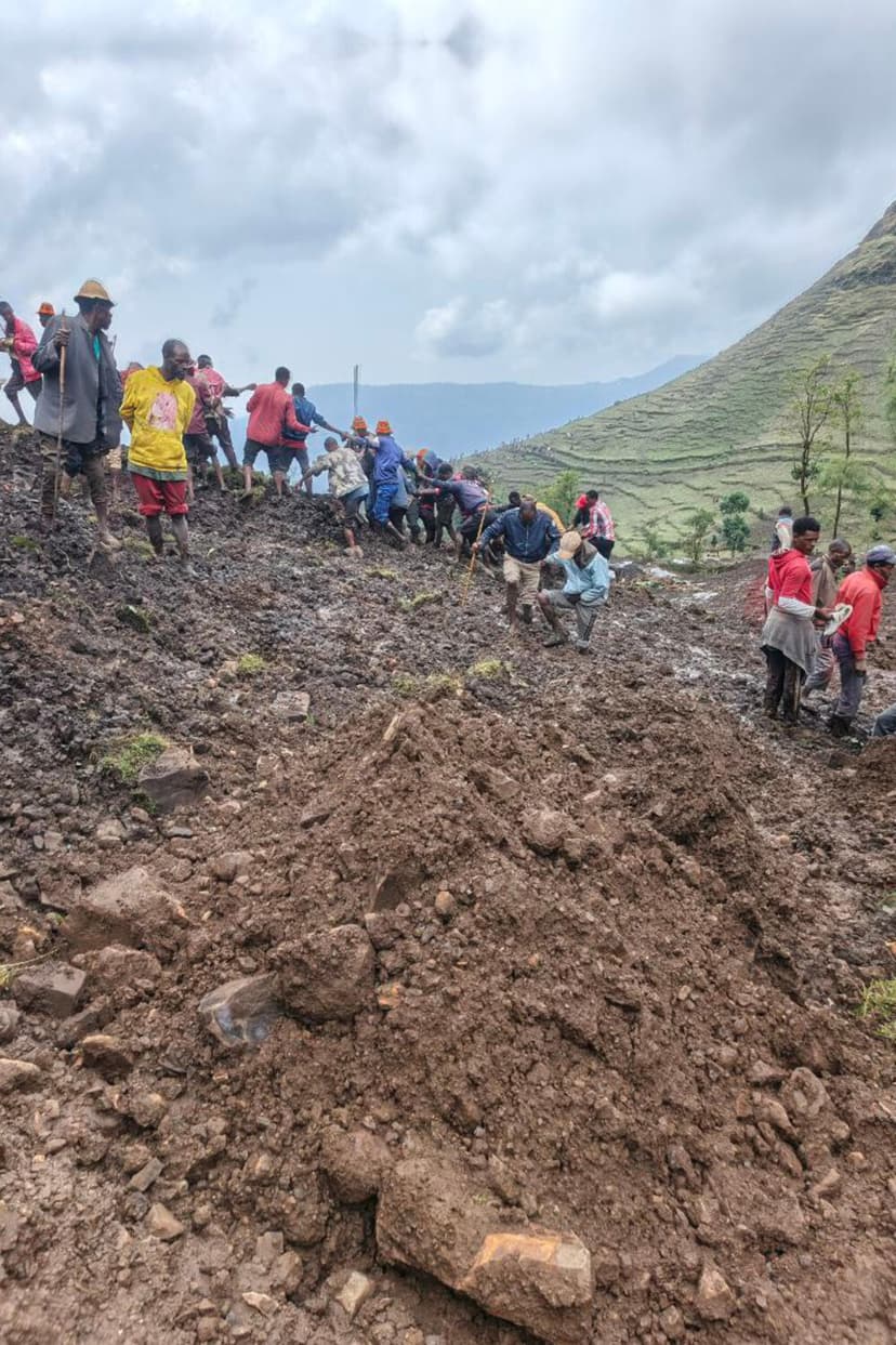 Landslides in Southern Ethiopia Kill at Least 50, Injure 125