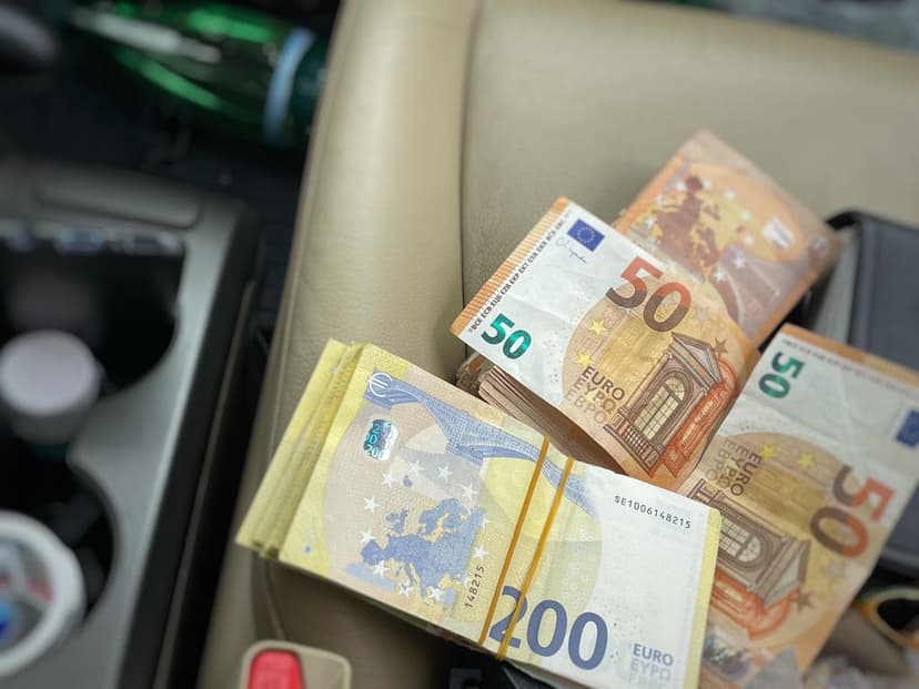 Lawyer Convicted of Influence Peddling in Moldova Released Due to Statute of Limitations