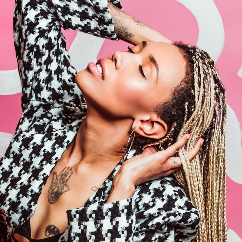 All the ’90s Fashion Trends That Somehow Still Feel Fresh in 2026