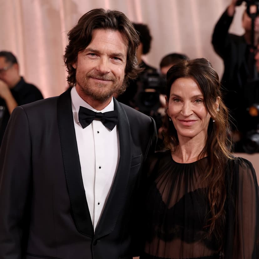 Inside Jason Bateman’s Love Story With Wife Amanda Anka