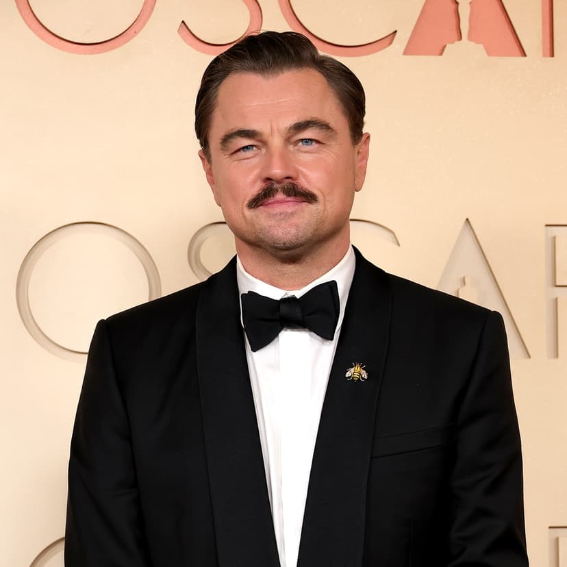 Leonardo DiCaprio Brings Vittoria Ceretti to Oscars in Rare Outing
