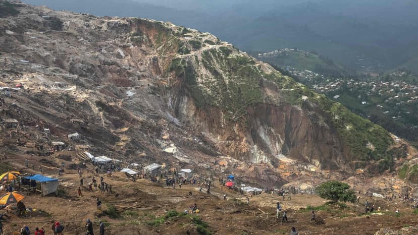 Mine Collapse in Congo Kills Over 200, Including Children