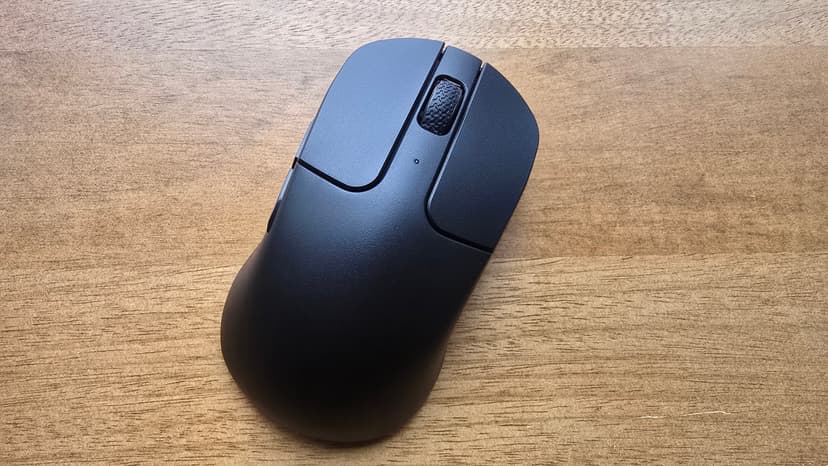 Keychron M3 Mini Gaming Mouse Review Highlights Tinny Clicks