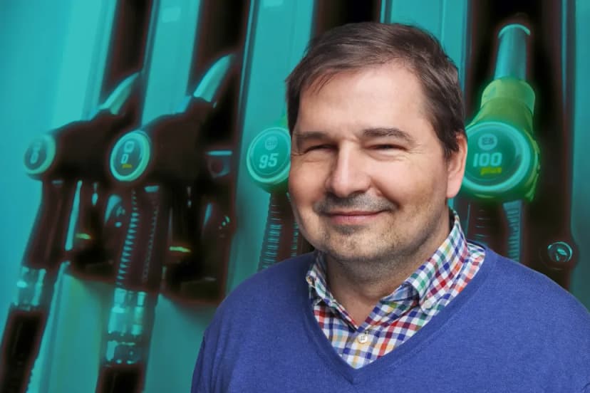 Mennyire drágul meg a tankolás az iráni háborútól? – élő elemzés