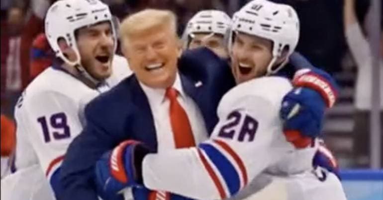 Hóquei. Trump publica vídeo de IA em que aparece como herói