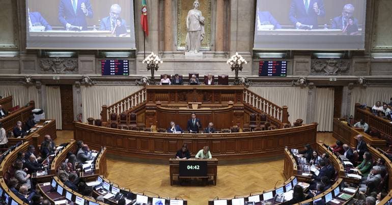 Portuguese Parties Reject Military and Police Pension Revision