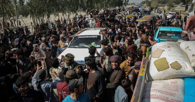 Pakistan accused by Taliban of bombing migrants