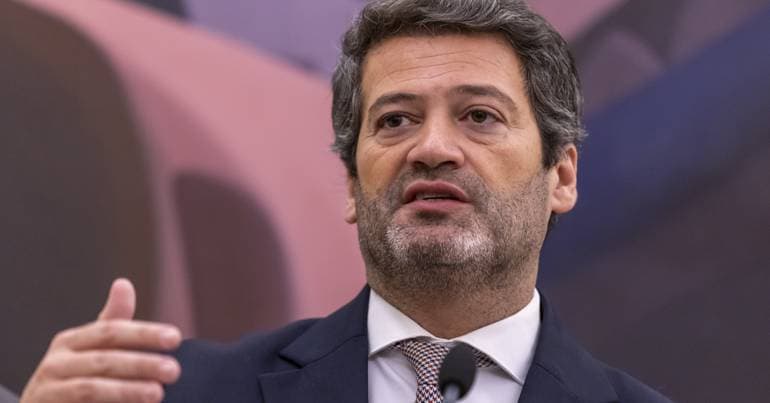 Portuguese Politician André Ventura Compared to North Korean Leader