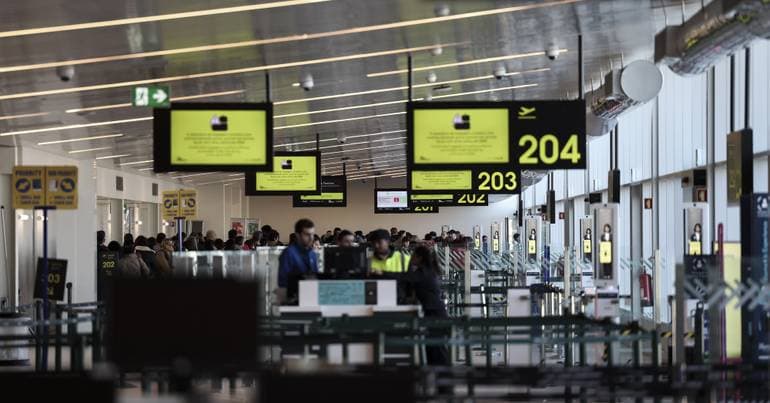 Portuguese Police Arrest Woman Suspected of Drug Trafficking