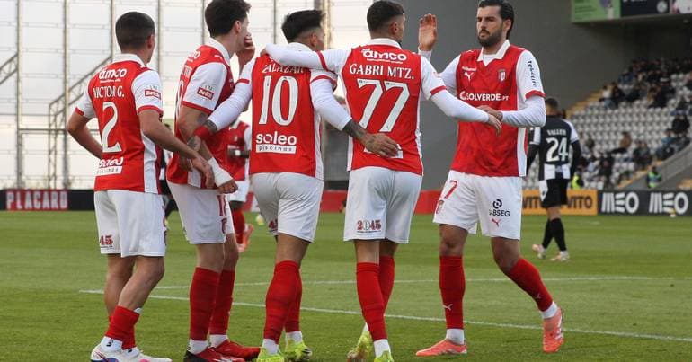 Penalty at 90+6 gives Braga victory in Funchal