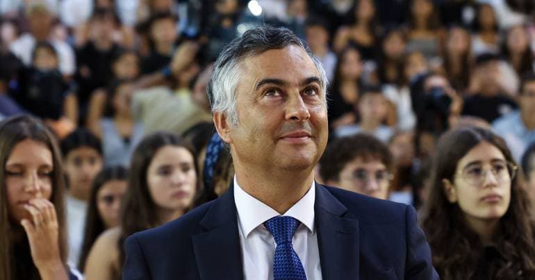 Portuguese Government Delays Scientific Funding Until October