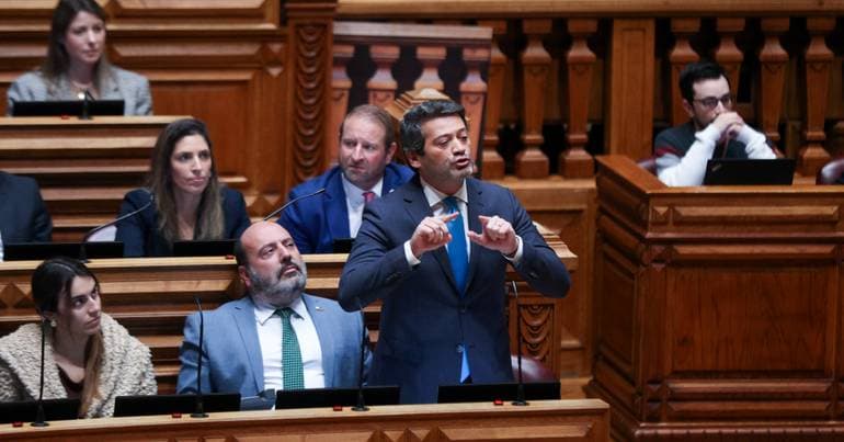 Chega Hopes Portuguese Government Recedes on Lay-off Policy