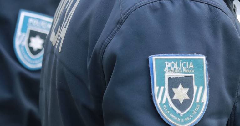 Police operation in Guarda leads to four arrests and seizure of weapons and drugs